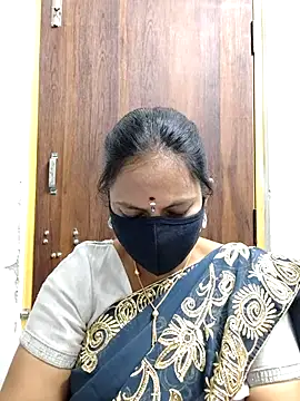 Queen-Neha online show from April 19, 1:10 pm