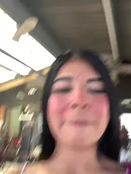 Dannii- online show from February 4, 2:34 pm