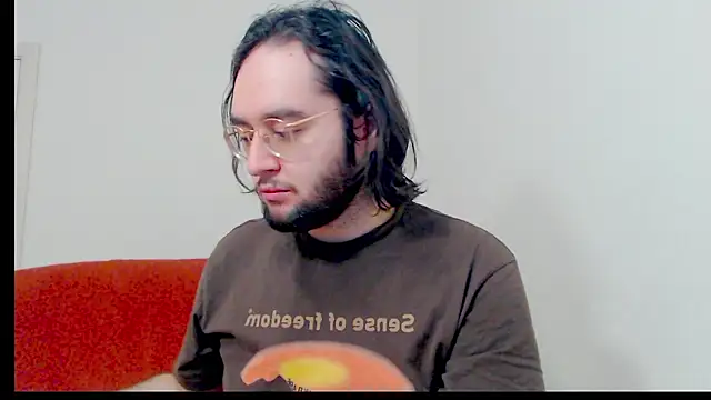 eren jaeger2000 online show from March 12, 2:07 am