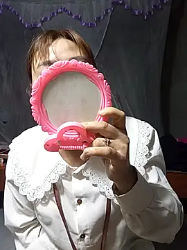 Lee-Thee online show from January 12, 10:48 pm