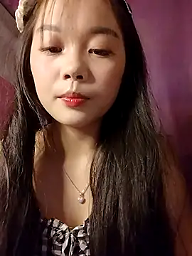 Snapshot of Baa-bee22 chatting on June 26, 1:43 am Baa-bee22 online show from June 26, 1:43 am