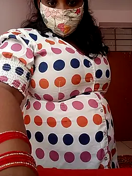 CUTE-LOVE-SWEETS online show from March 31, 3:41 am