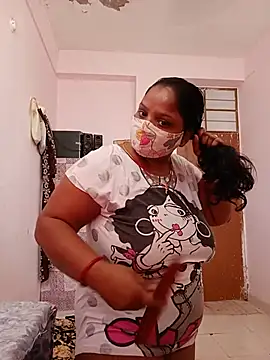 Snapshot of CUTE-LOVE-SWEETS chatting on June 4, 4:18 am CUTE-LOVE-SWEETS online show from June 4, 4:18 am