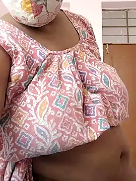 CUTE-LOVE-SWEETS online show from July 5, 4:19 am