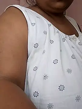 CUTE-LOVE-SWEETS online show from July 16, 3:56 am