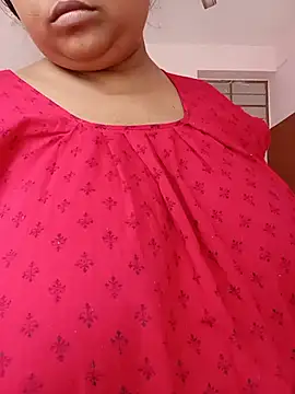 CUTE-LOVE-SWEETS online show from July 29, 3:59 am
