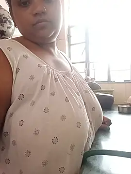CUTE-LOVE-SWEETS online show from July 31, 3:50 am