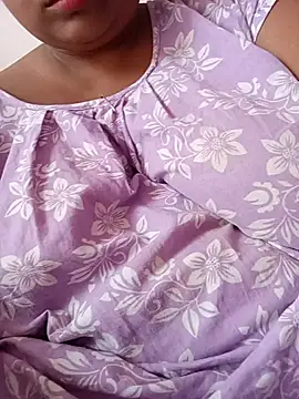 CUTE-LOVE-SWEETS online show from August 5, 5:43 am