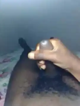 Snapshot of dicksosmall chatting on December 3, 8:40 pm dicksosmall online show from December 3, 8:40 pm