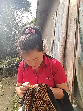 Snapshot of meomeo-00 chatting on February 27, 3:28 am meomeo-00 online show from February 27, 3:28 am