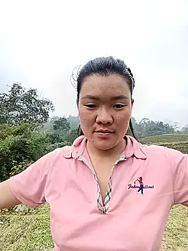 Snapshot of meomeo-00 chatting on February 28, 2:23 am meomeo-00 online show from February 28, 2:23 am