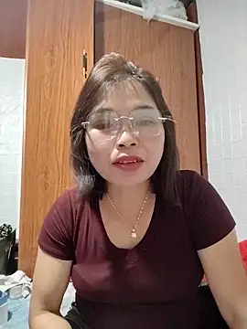 Snapshot of Cover-baa chatting on December 14, 10:53 am Cover-baa online show from December 14, 10:53 am