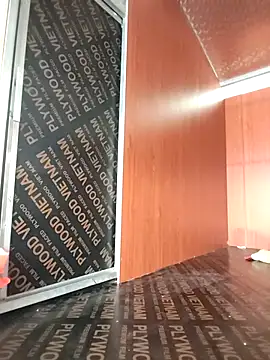 Snapshot of Cover-baa chatting on January 10, 12:45 am Cover-baa online show from January 10, 12:45 am