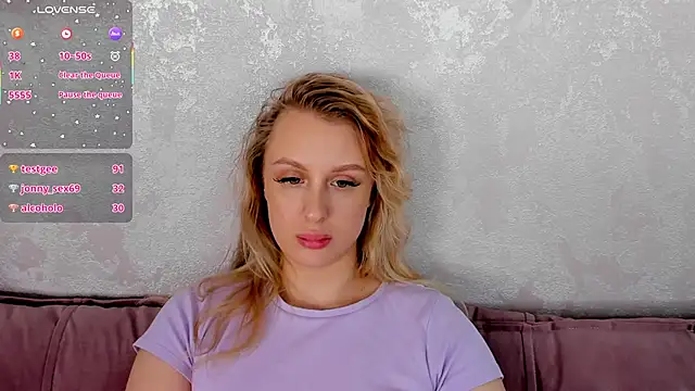 KiraRuiz online show from March 2, 5:08 am