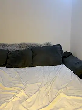 FreyasTime online show from November 27, 8:00 pm