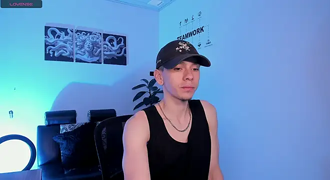 James Adams 01 online show from November 24, 12:27 pm