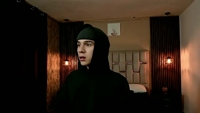 Snapshot of James_Adams_01 chatting on February 10, 12:42 pm James Adams 01 online show from February 10, 12:42 pm