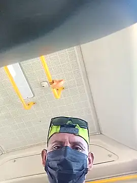 juunioreest online show from January 9, 6:53 pm