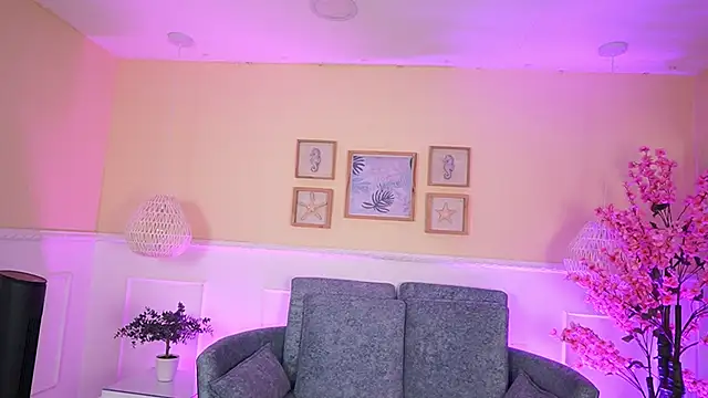 MeganLowell online show from March 28, 7:02 pm