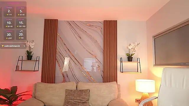 MeganLowell online show from March 31, 11:43 am