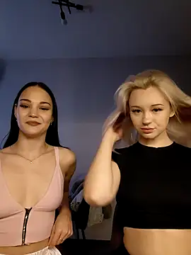 Snapshot of dontrytosearch chatting on November 18, 12:20 pm dontrytosearch online show from November 18, 12:20 pm