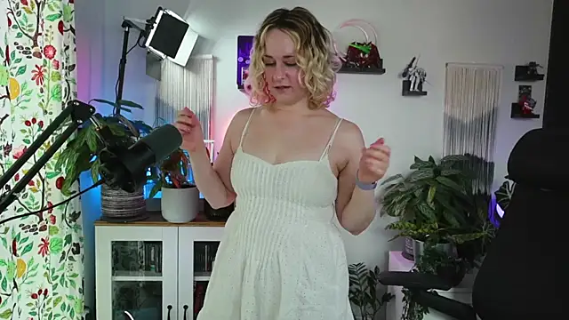 xzoeyryanx online show from August 5, 4:10 pm