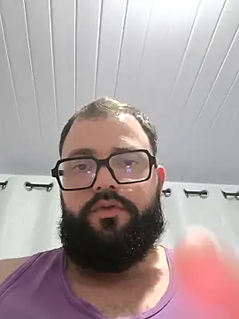 Snapshot of NoahRJ1 chatting on December 14, 12:16 am NoahRJ1 online show from December 14, 12:16 am