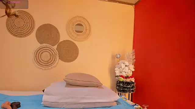 GhanimaWalter online show from December 18, 9:26 am