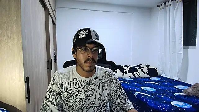 naitt  online show from November 28, 1:41 am