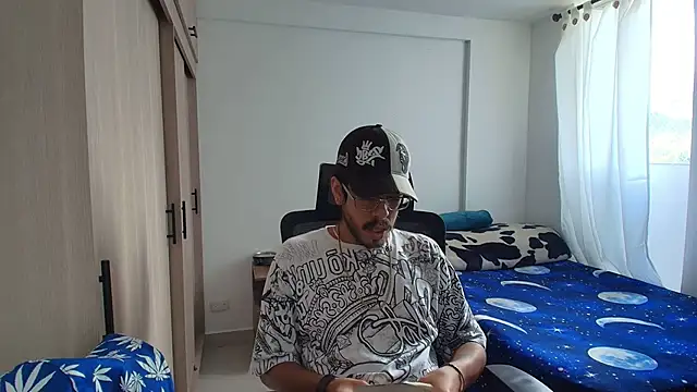 naitt  online show from November 30, 6:45 pm