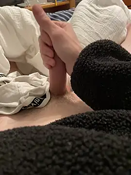 yoyomaz online show from February 6, 7:23 am