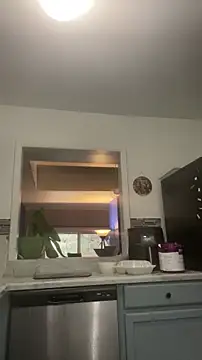 Cum2MiW0rld online show from January 9, 1:58 pm