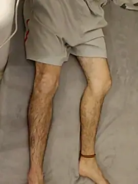 Snapshot of LariBodyMagic chatting on November 21, 11:25 pm LariBodyMagic online show from November 21, 11:25 pm