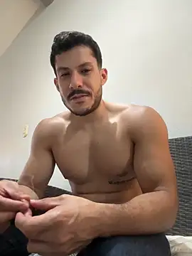 DARG 17 online show from April 10, 10:42 am