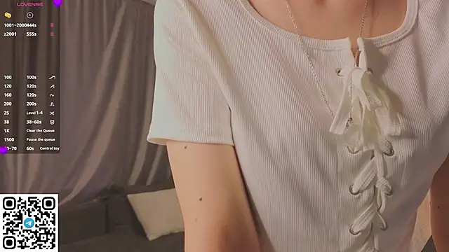 UmbraVelour online show from March 21, 1:16 pm