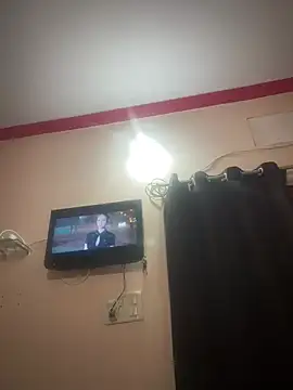 cutestpearl online show from February 2, 7:45 pm