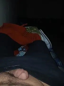 Snapshot of ouchenshadow2975 chatting on November 28, 12:57 am ouchenshadow2975 online show from November 28, 12:57 am