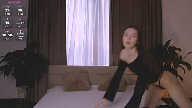 NicoletteBean online show from February 5, 7:35 am