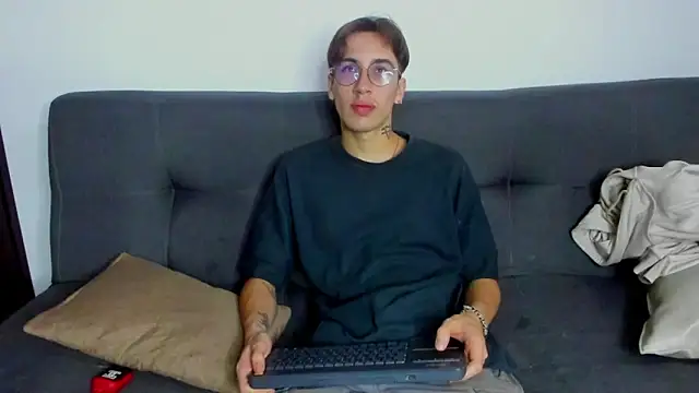 Dio  morningstar online show from December 5, 12:25 pm