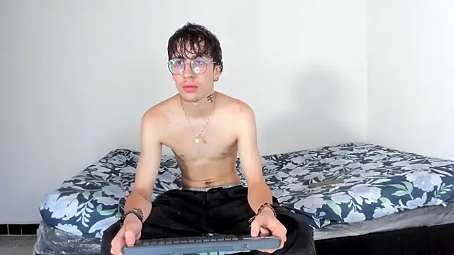 Dio  morningstar online show from April 4, 12:13 pm