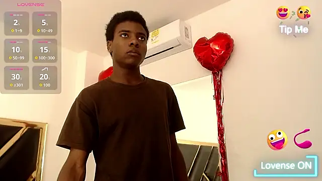 NoahJhonson69 online show from March 13, 12:12 pm