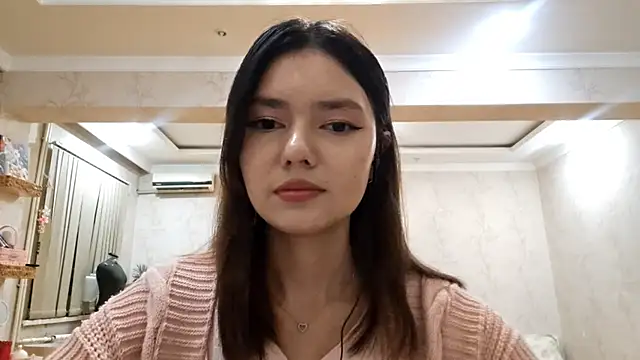 Snapshot of CorinneKindregans chatting on November 28, 3:04 pm CorinneKindregans online show from November 28, 3:04 pm