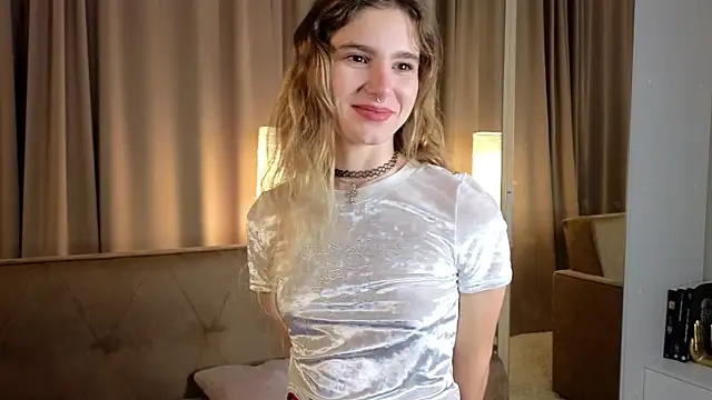 RozanneJordan online show from December 2, 3:07 pm