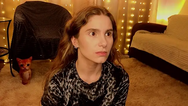 RozanneJordan online show from May 7, 5:18 pm