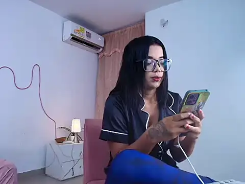 Luna lexy04 online show from April 13, 8:31 am