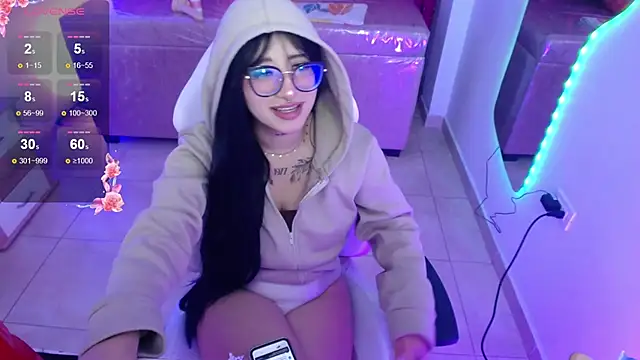 yuyu m online show from January 13, 2:00 pm