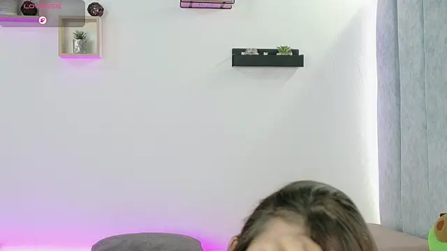 Snapshot of _manumontoya chatting on December 16, 4:56 pm manumontoya online show from December 16, 4:56 pm