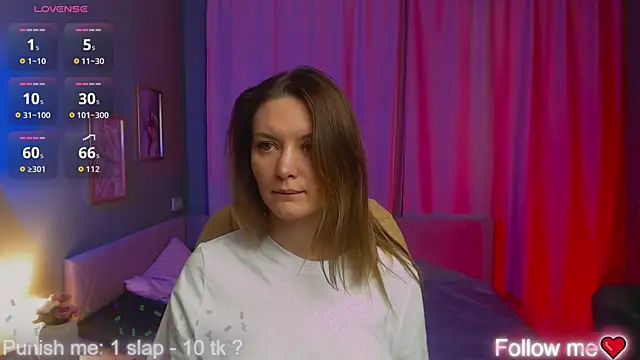 Ursula Andres online show from April 3, 1:03 am