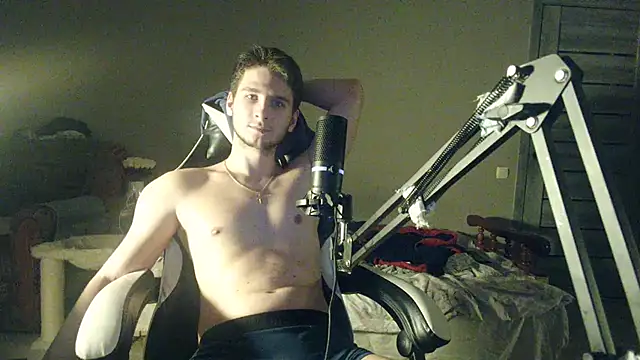 6thfingq online show from December 1, 3:28 pm