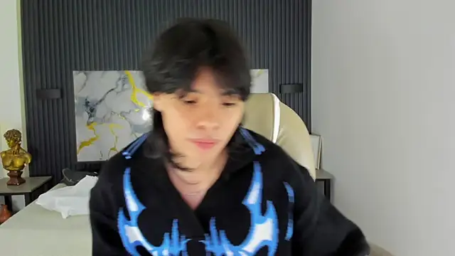 Sylasfrost online show from November 30, 8:46 pm